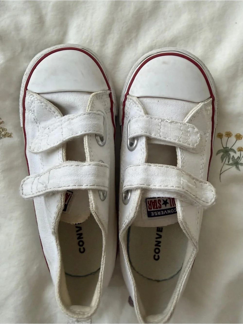 Converse Kids White Canvas Velcro Sneakers with Red Trim